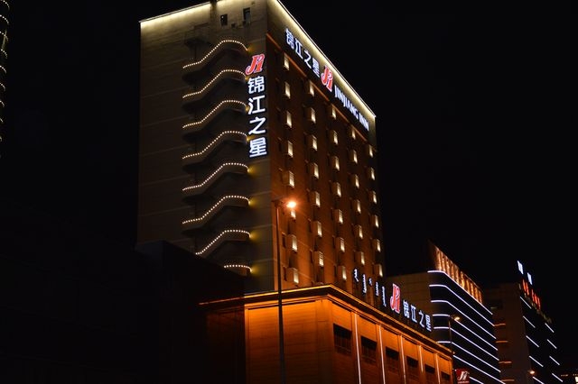 南京诺尔迅亮化LED户外亮化工程案例